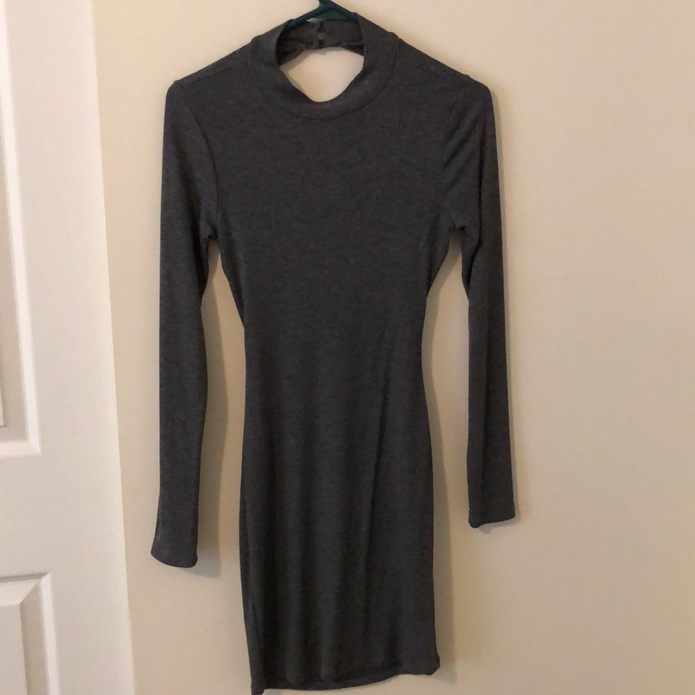Light grey fashion nova dress!